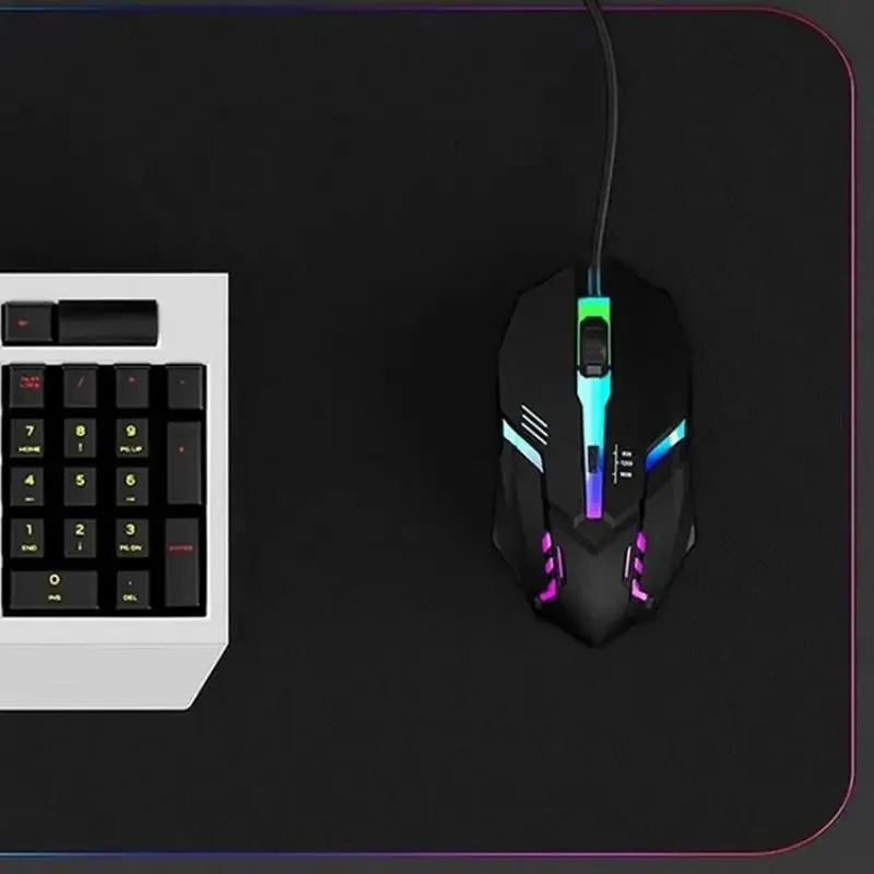 עכבר USB חוטי עם תאורת RGB